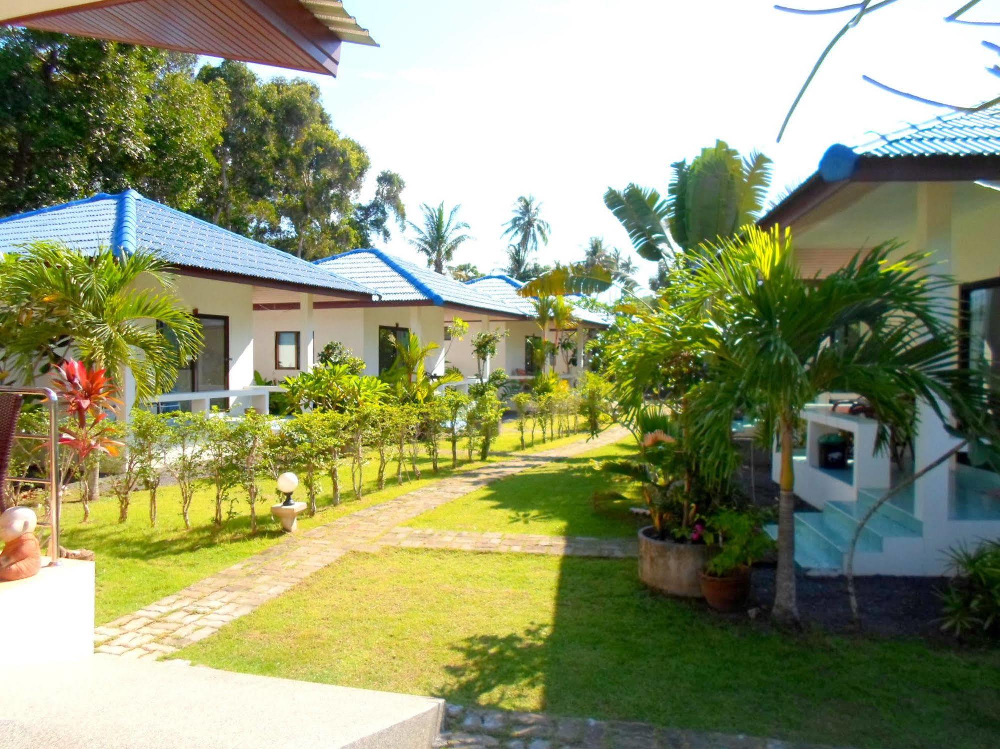 Baan Kuasakul Resort Маенам Экстерьер фото