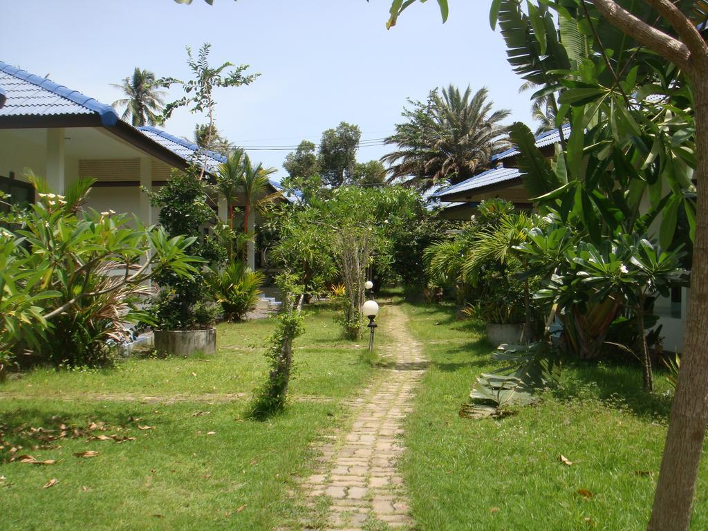 Baan Kuasakul Resort Маенам Экстерьер фото